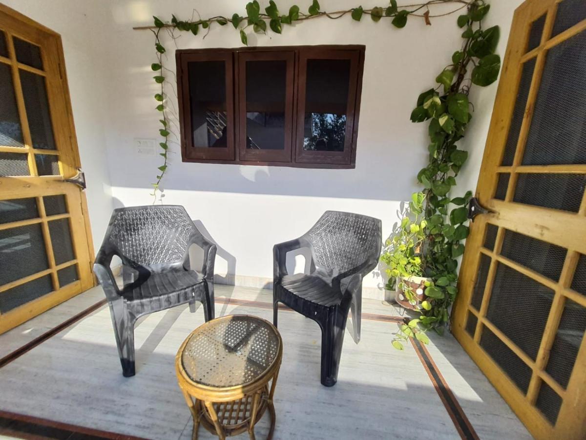 Nature View Homestay Dehradun Bagian luar foto